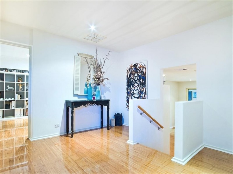 19 Ridgefield Avenue, Seaview Downs SA 5049