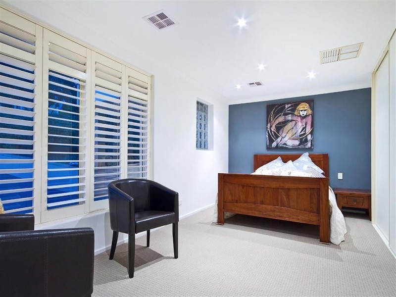 19 Ridgefield Avenue, Seaview Downs SA 5049