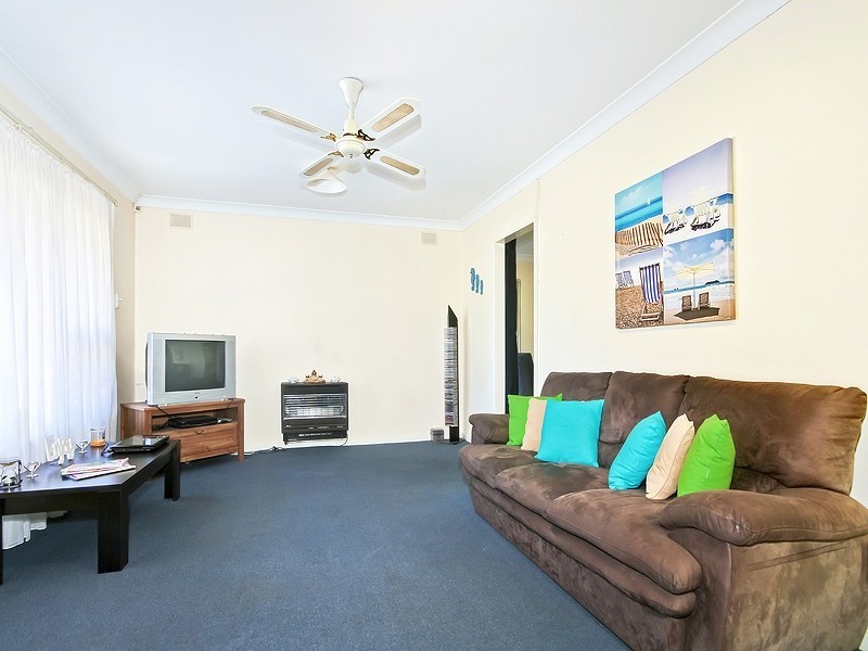 30 Carbenet Drive, Hackham SA 5163
