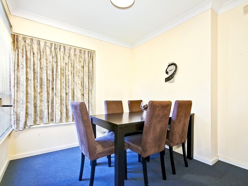 30 Carbenet Drive, Hackham SA 5163