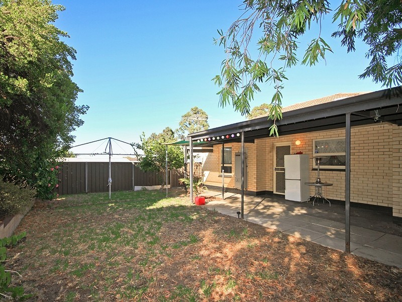 30 Carbenet Drive, Hackham SA 5163