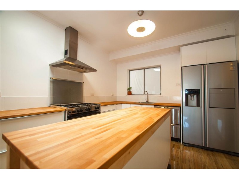 12 Corpe Avenue, Port Noarlunga SA 5167