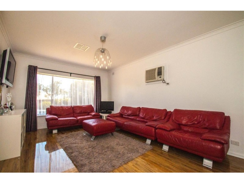 12 Corpe Avenue, Port Noarlunga SA 5167