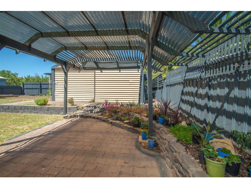 12 Corpe Avenue, Port Noarlunga SA 5167