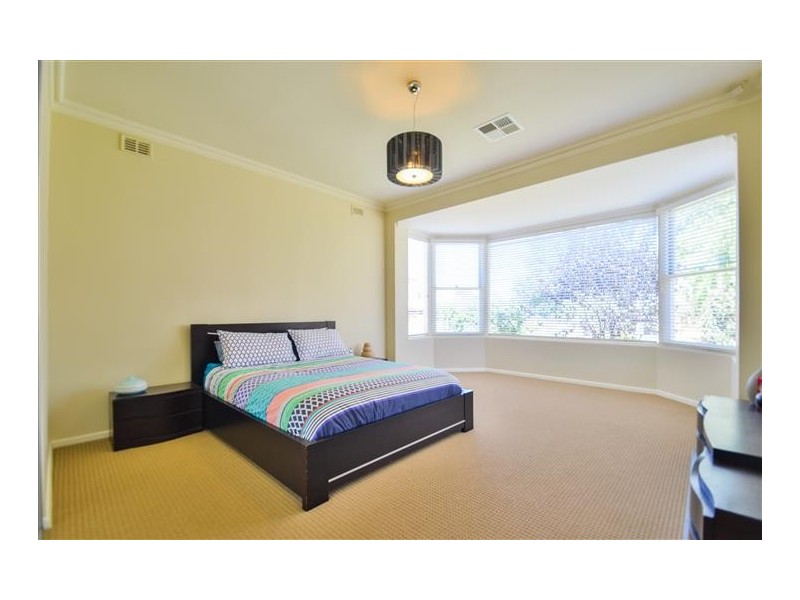 33 Meredith Street, Broadview SA 5083