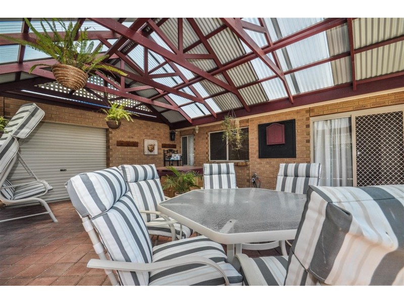 16 Alana Walk, Woodcroft SA 5162