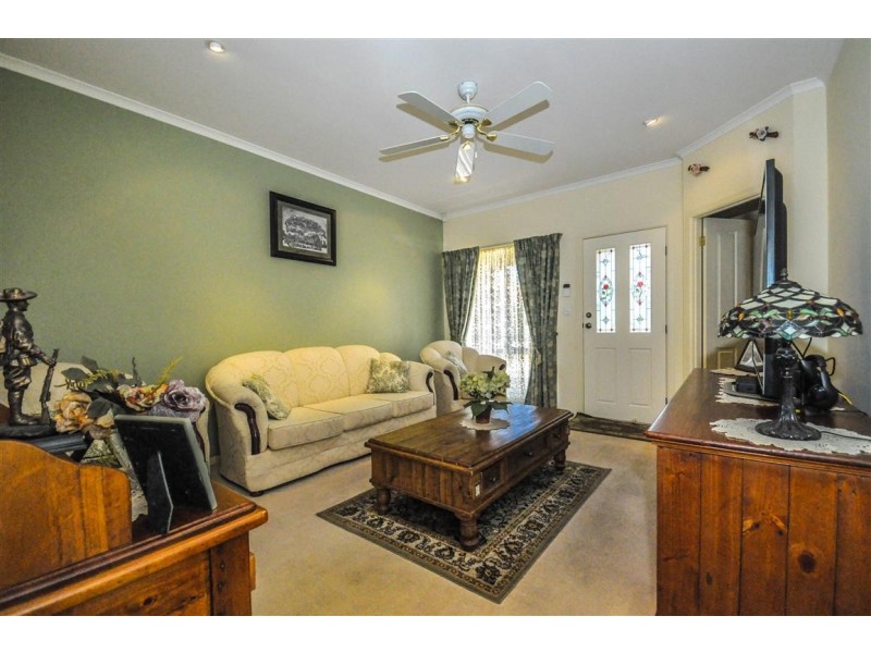 16 Alana Walk, Woodcroft SA 5162