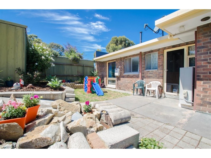 1 Dianne Street, Happy Valley SA 5159