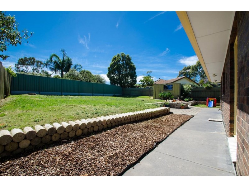 1 Dianne Street, Happy Valley SA 5159