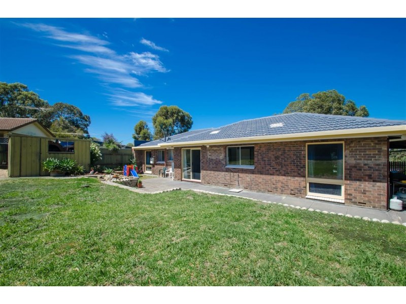 1 Dianne Street, Happy Valley SA 5159