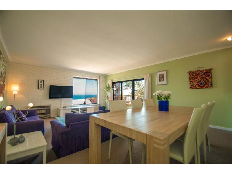 16 Madeline Crescent, Hallett Cove SA 5158