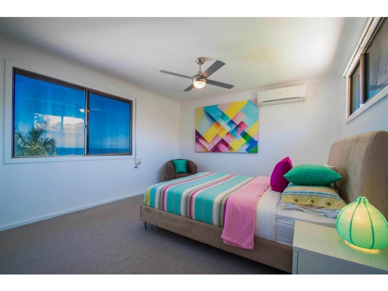 16 Madeline Crescent, Hallett Cove SA 5158