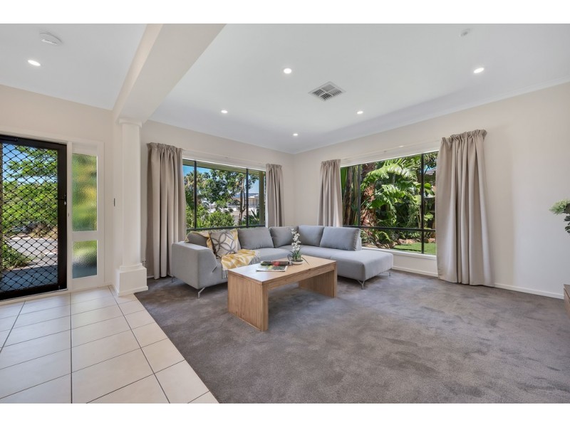 90 Grand Boulevard, Seaford Rise SA 5169