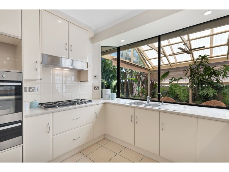 90 Grand Boulevard, Seaford Rise SA 5169