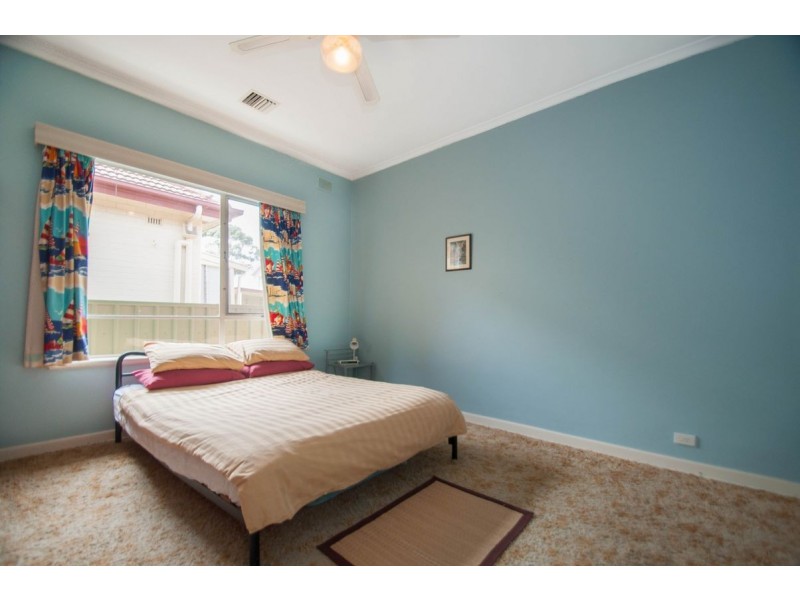 6A Seventh Avenue, Ascot Park SA 5043