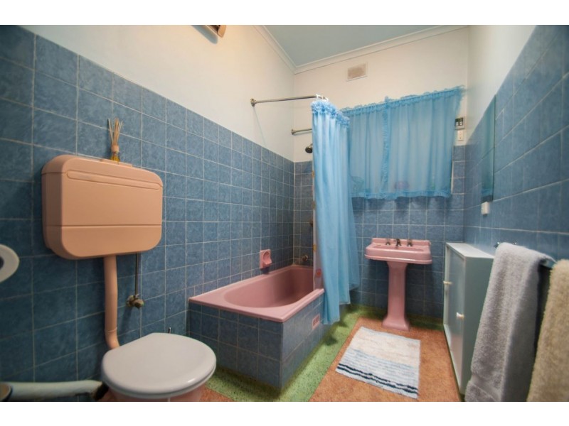 6A Seventh Avenue, Ascot Park SA 5043