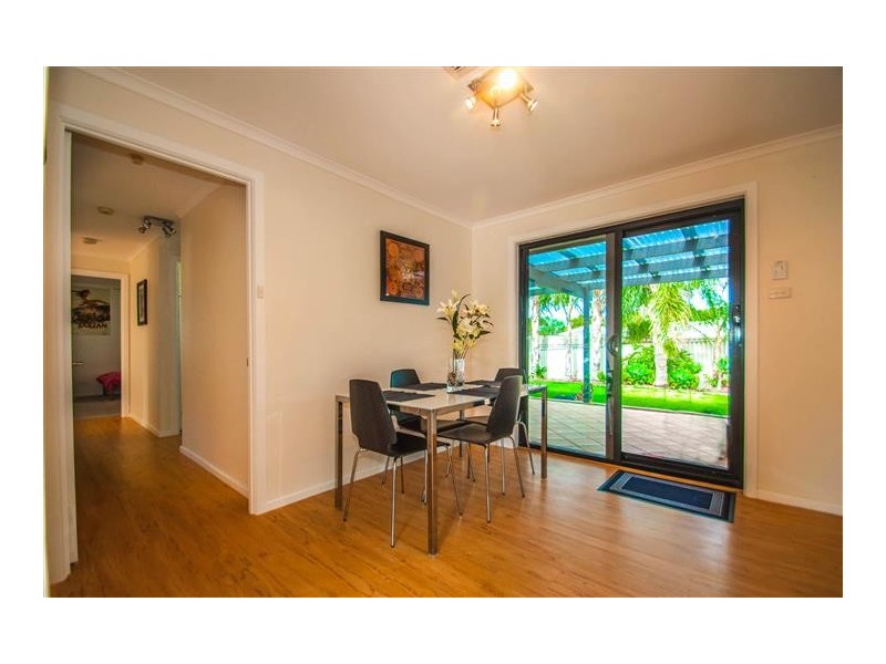 4 Southbound Avenue, Aberfoyle Park SA 5159