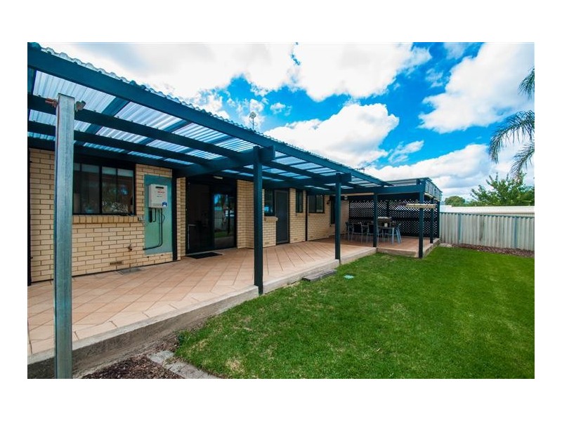 4 Southbound Avenue, Aberfoyle Park SA 5159