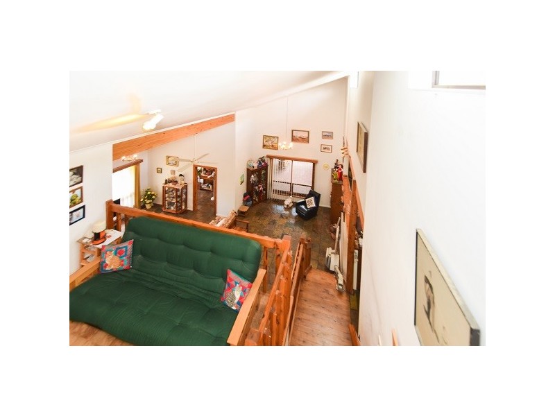 24 Semmens Road, Mclaren Vale SA 5171