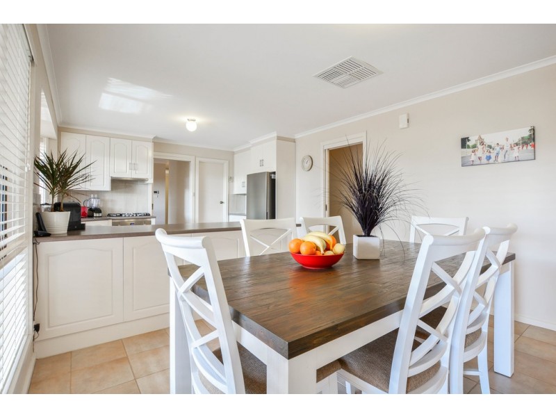 3 Barbary Way, Seaford Rise SA 5169