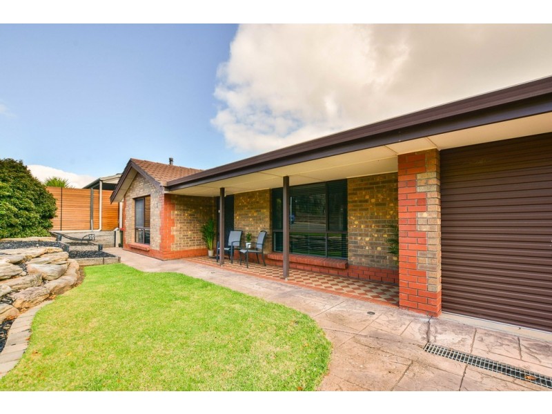 3 Barbary Way, Seaford Rise SA 5169