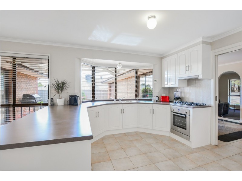 3 Barbary Way, Seaford Rise SA 5169