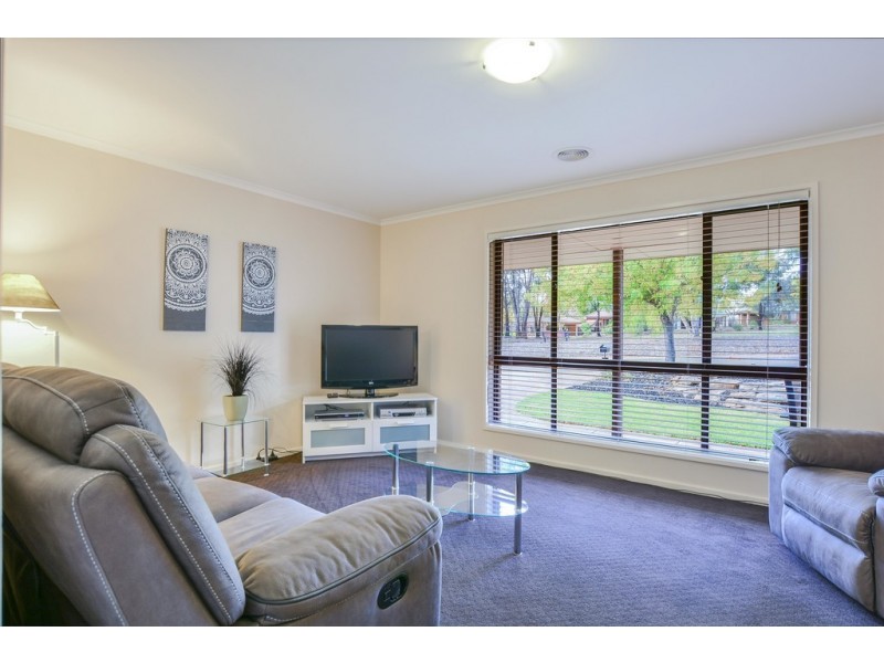 3 Barbary Way, Seaford Rise SA 5169