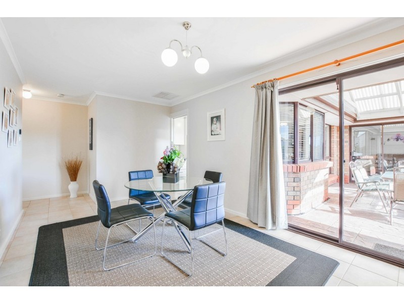 3 Barbary Way, Seaford Rise SA 5169