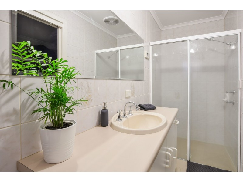 3 Barbary Way, Seaford Rise SA 5169