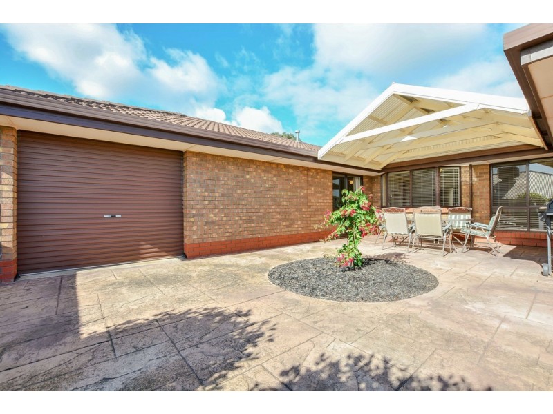 3 Barbary Way, Seaford Rise SA 5169