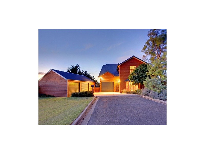 13 Elberry Close, Moana SA 5169