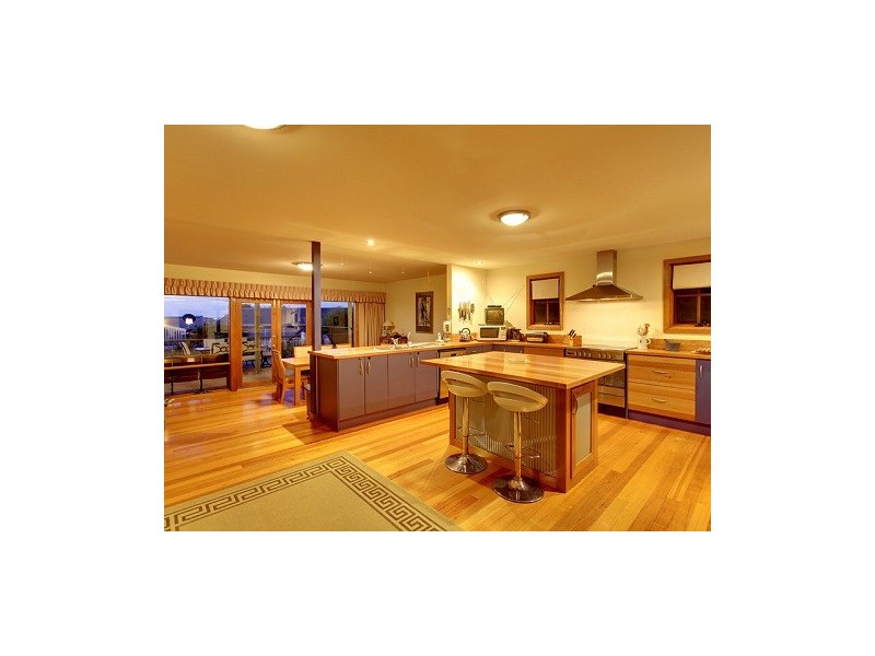 13 Elberry Close, Moana SA 5169