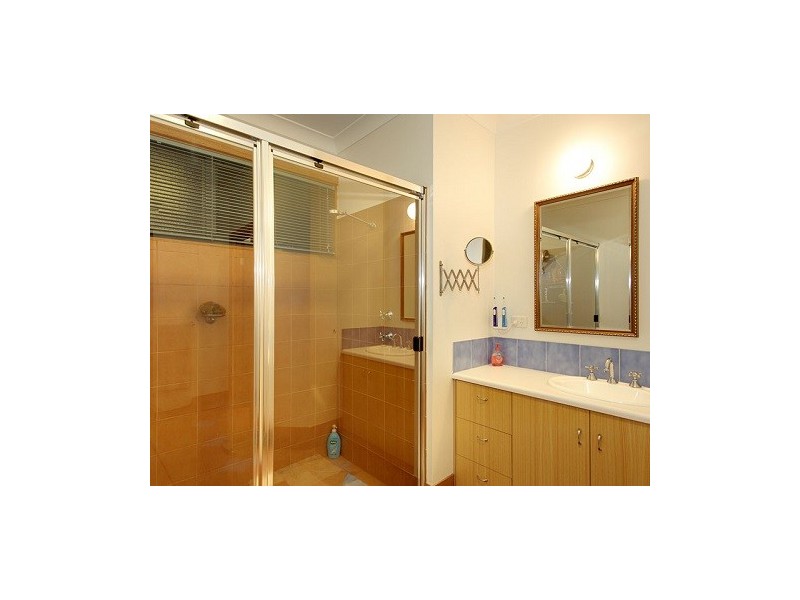 13 Elberry Close, Moana SA 5169