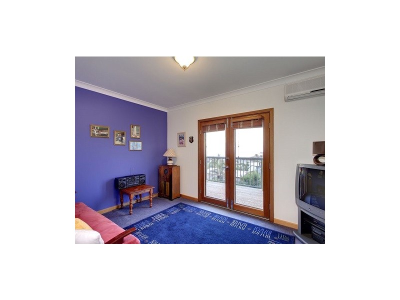 13 Elberry Close, Moana SA 5169