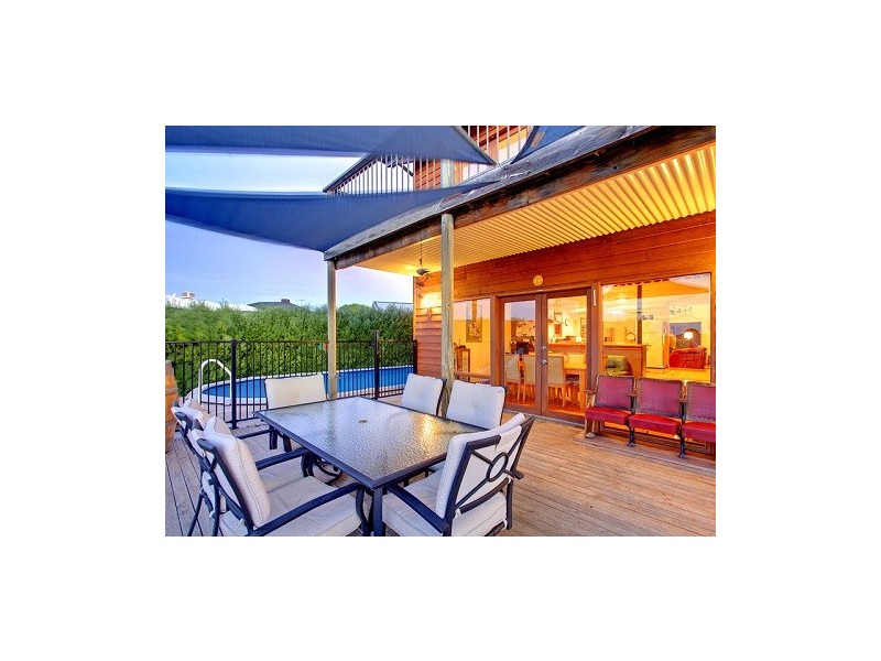 13 Elberry Close, Moana SA 5169