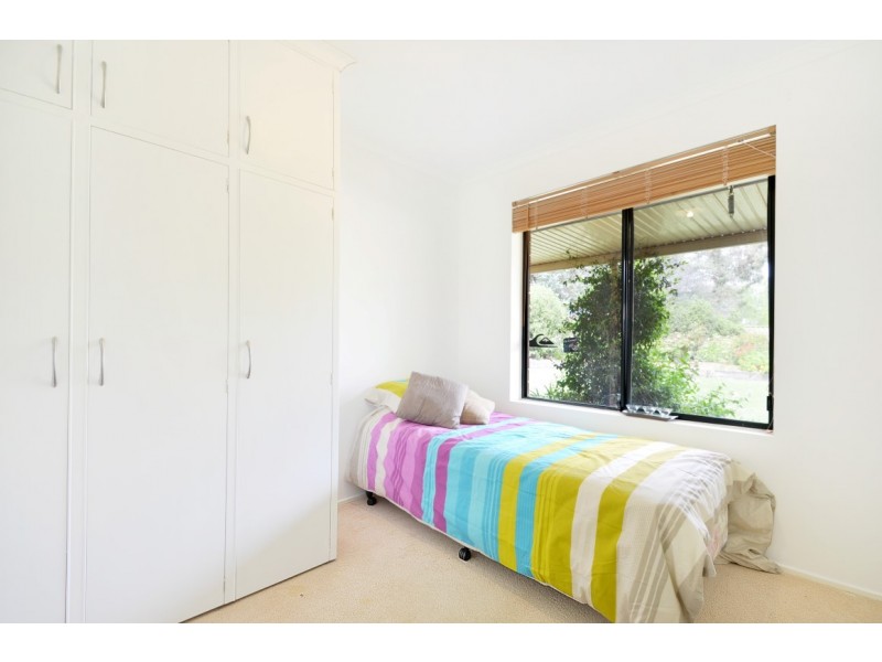 12 Andrew Henning Place, Willunga SA 5172