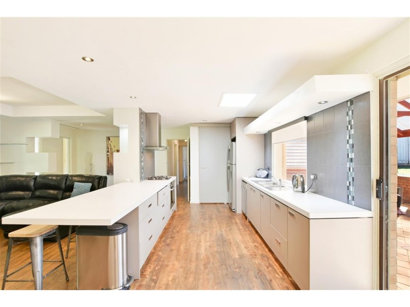 18 Roy Road, Morphett Vale SA 5162