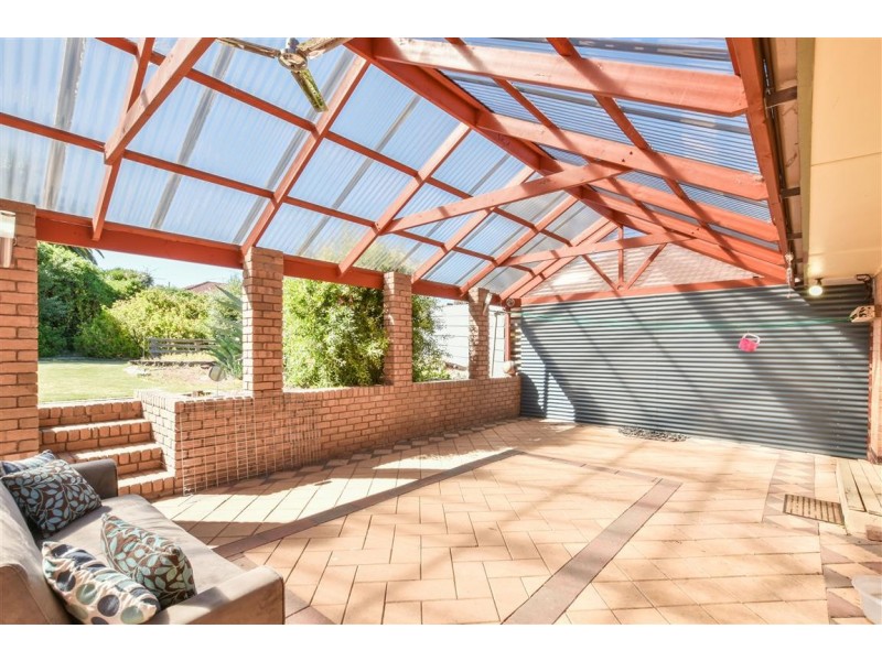 18 Roy Road, Morphett Vale SA 5162