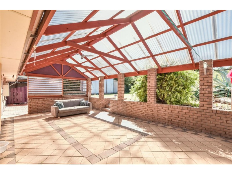 18 Roy Road, Morphett Vale SA 5162