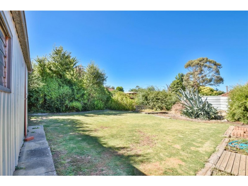 18 Roy Road, Morphett Vale SA 5162
