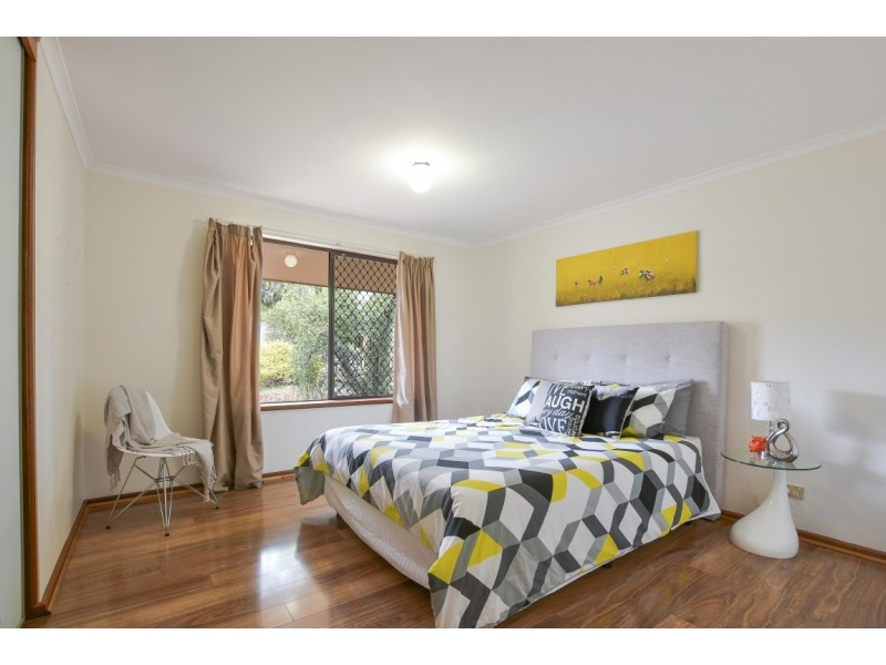 12 Evelyn Sturt Drive, Willunga SA 5172