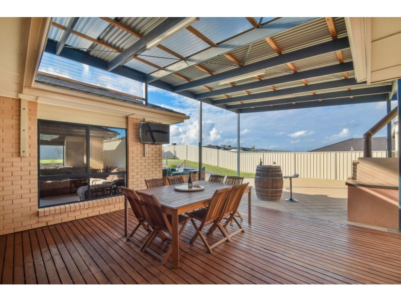 20 Meadow Bank Way, Aldinga Beach SA 5173