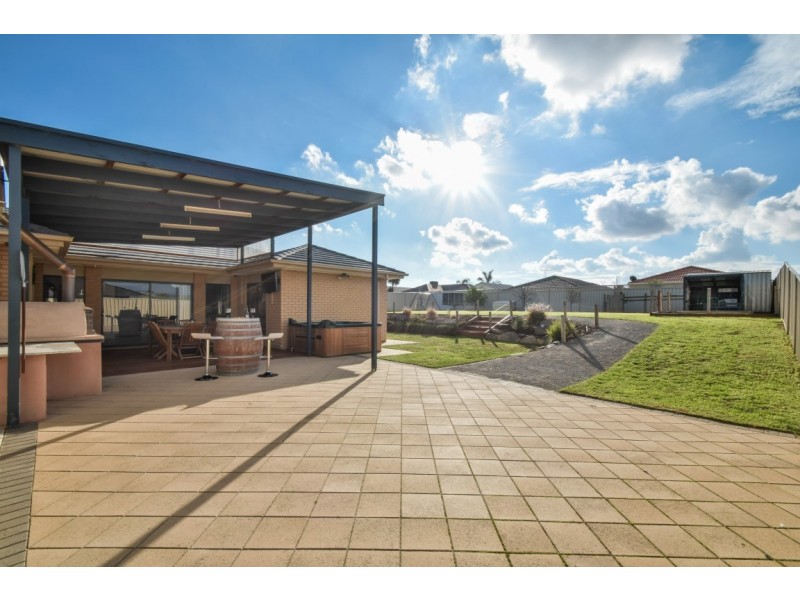20 Meadow Bank Way, Aldinga Beach SA 5173