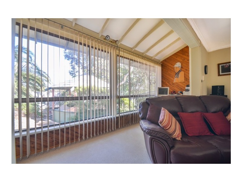 1 Homestead Drive, Aberfoyle Park SA 5159