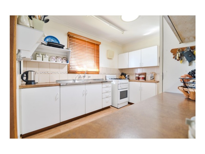 1 Homestead Drive, Aberfoyle Park SA 5159