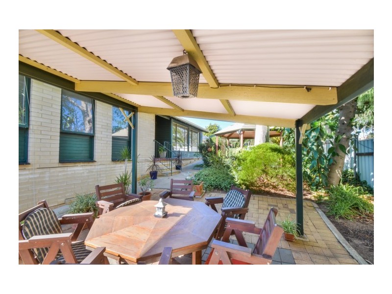 1 Homestead Drive, Aberfoyle Park SA 5159