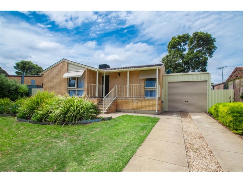 16 Helsinki Road, Hackham West SA 5163