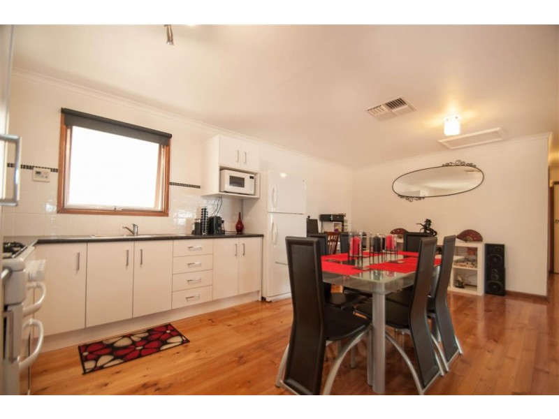 16 Helsinki Road, Hackham West SA 5163