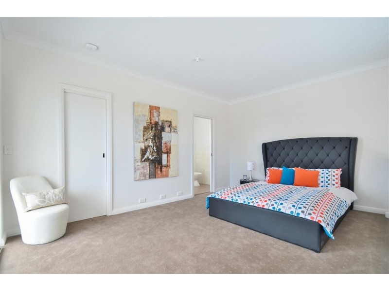 60 Gulfview Road, Christies Beach SA 5165