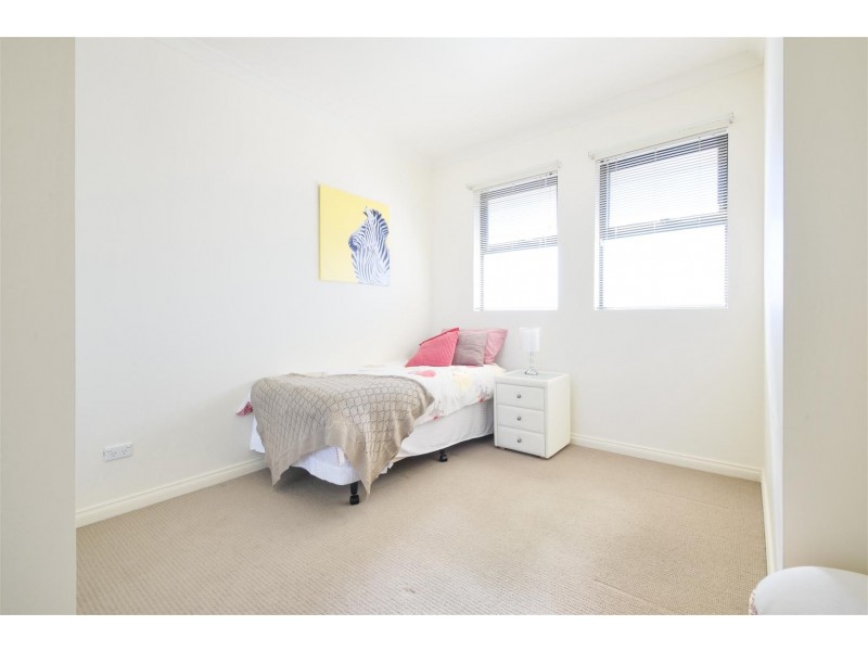 15B Condada Ave, Park Holme SA 5043